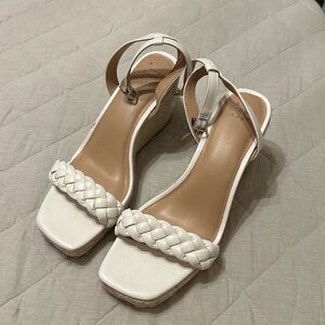 NWOT White and Tan Straw Wedge Espadrilles